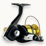 چرخ ماهیگیری DAIWA مدل RS سایز ۴۰۰۰